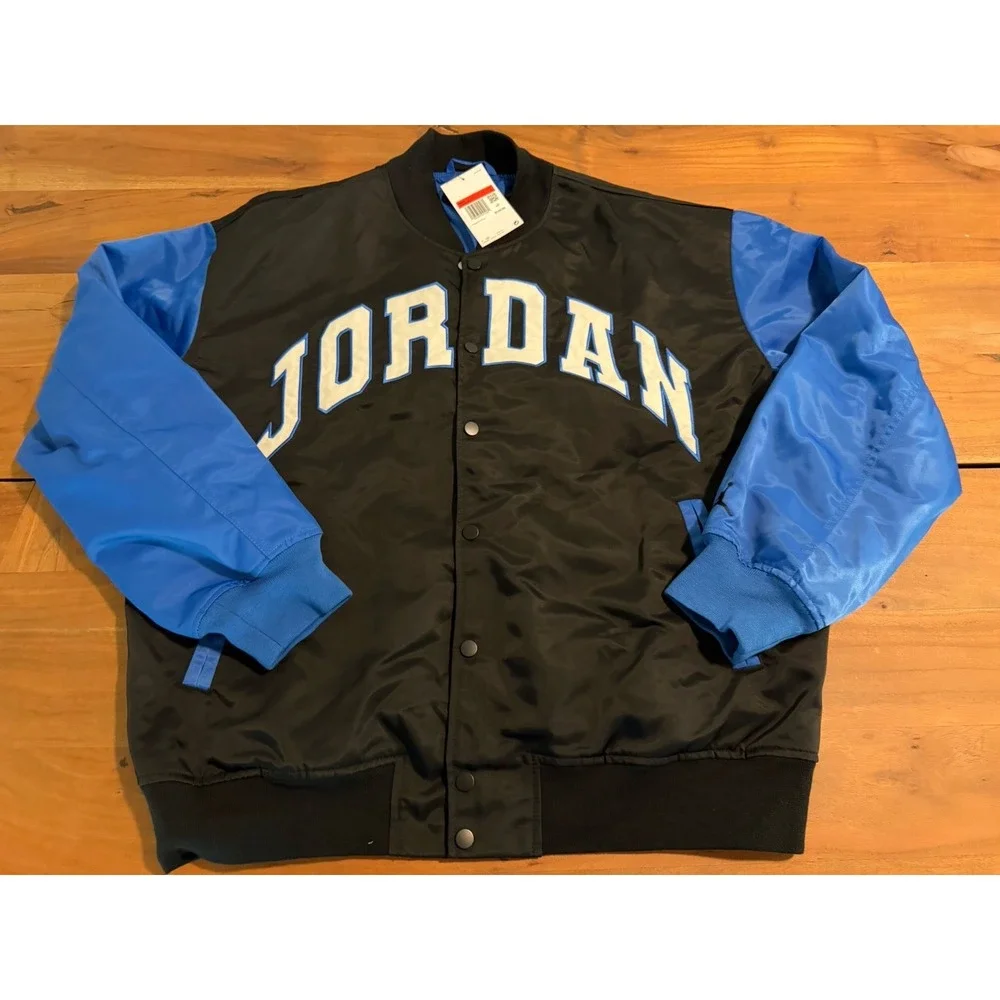 Nike Air Jordan Men's Varsity Bomber Jacket HV0099-010 New $140 MSRP Large